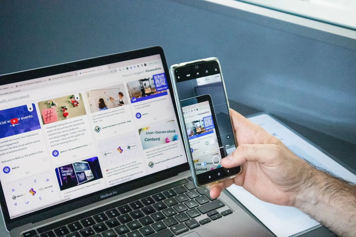 Desarrollo de Web Apps vs Portales Nativos: Qué necesita el mercado de seguros y servicios en 2026
